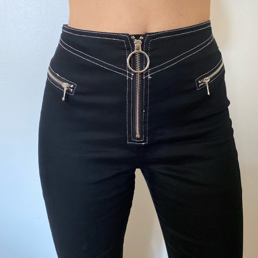 zip pant